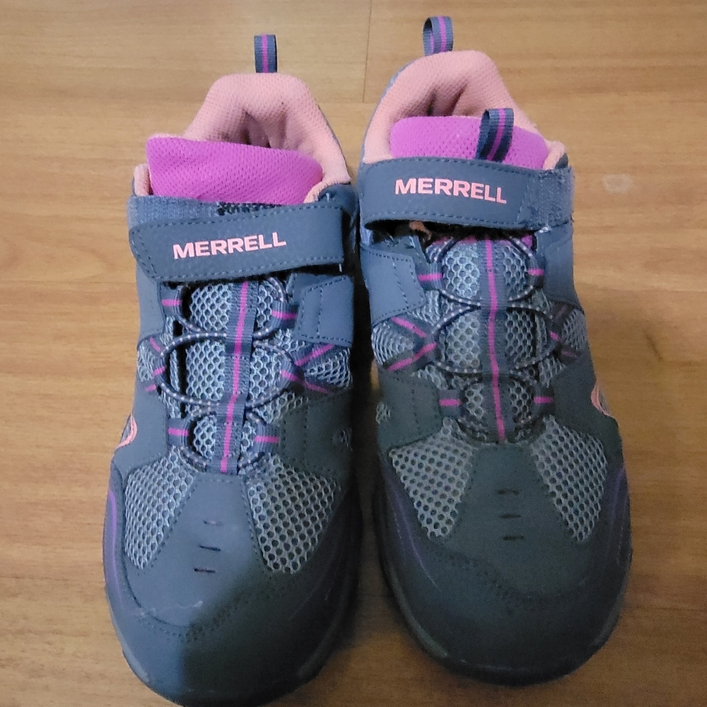 Merrell Trail Chaser hikers